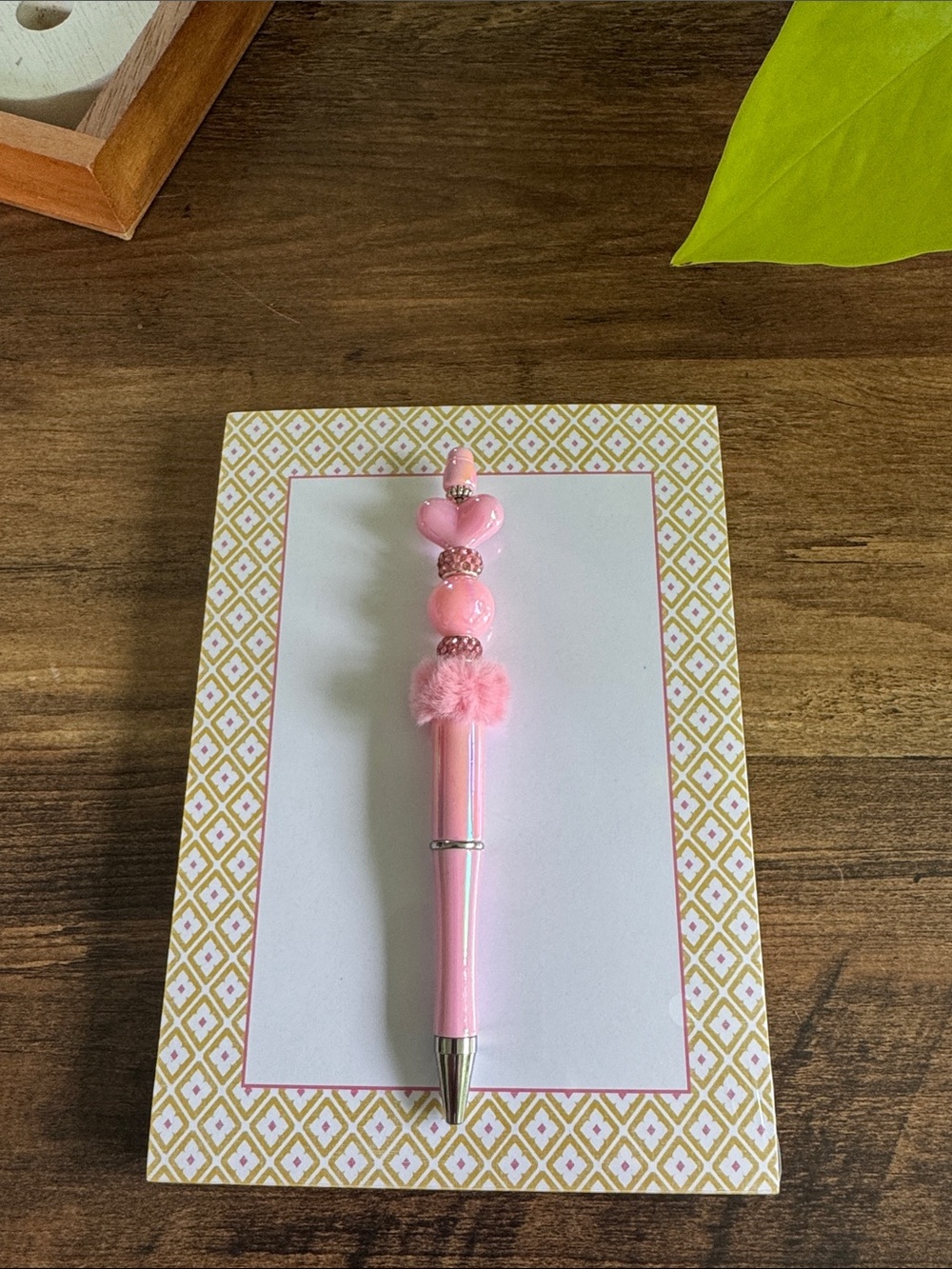 Pink Pom-Puff Decorative Pen